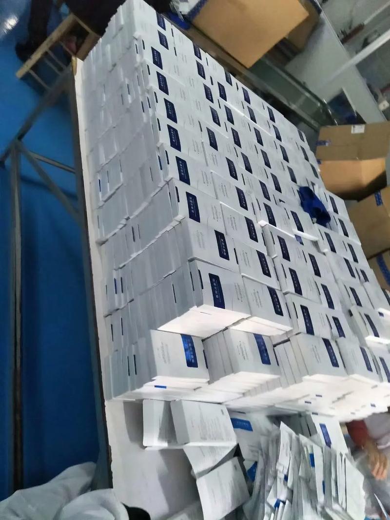 廠家的傻兒子出來接單了 一場面膜護(hù)膚的抖音奇遇